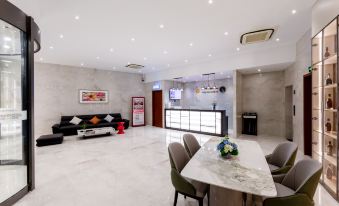 WG ELEGANT HOTEL(Zhangjiagang Jiyang Lake Branch)
