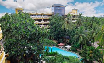 Paradise Garden Hotel and Convention Boracay Powered by Aston