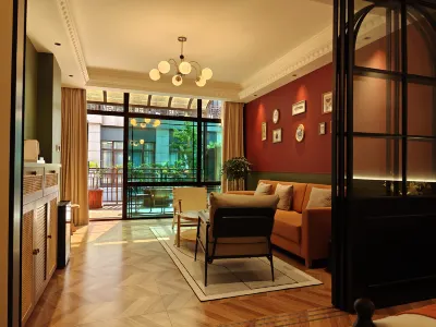 Floral Hotel· Qixia Resort Hotel (Penglai Beach Shop) 창다오 황해·발해 분계선 주변 호텔