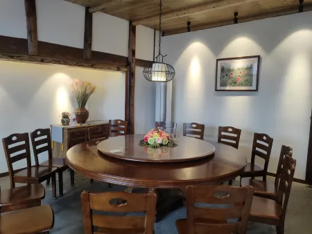 Beichuan Shiyi Huaguo Hotel Отели в г. Бэйчуань