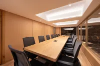 Zaixu Manju S Hotel (Guiyang Guanshanhu Exhibition Area) - Business