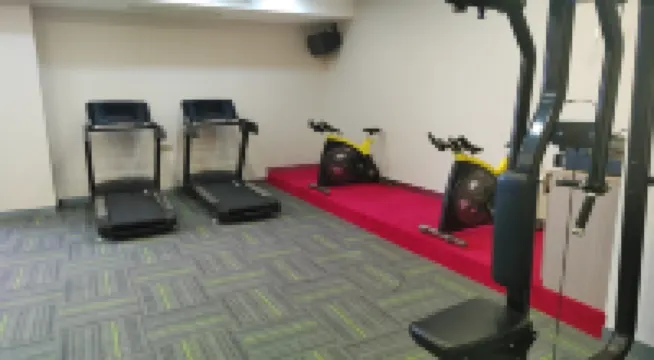 Super 8 Collection Hotel (Fuzhou South Railway Station Strait Convention and Exhibition Center)