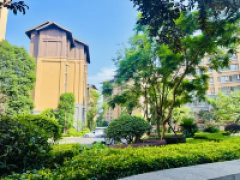 Emeishan Gelaiya Resort Hotels near Famous Mountain of the World
