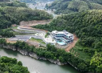 Mountain Valley Hotels near Xianghongdian Reservoir Scenic Area