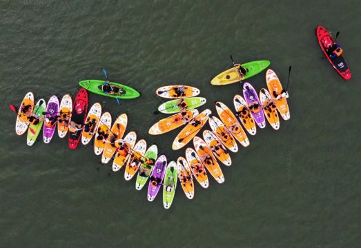 4. 크라운 플라자 ..