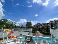 Longmen Nankunshan Yihua Villa