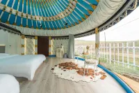 Erguna City Black Mountain Head Wild B&B
