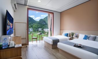 Yangshuo Homecoming Hotel (Jinlongqiao Wharf Bamboo Rafting Branch)
