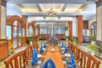 Celebrity Resort - Breakfast