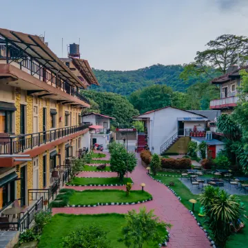 Moonlight Resort and Spa