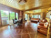 Changbai Mountain Songyu Tingfeng Homestay - Condos