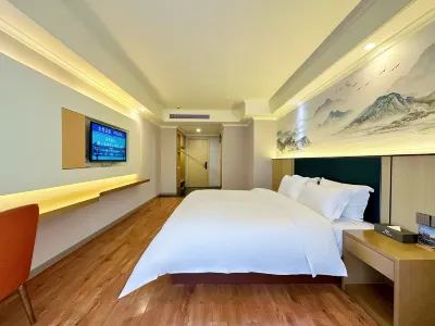 Eiffel Hotel Dazhu