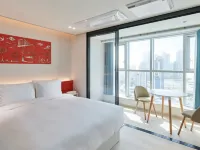 Travelodge Suites Busan Centum Hotels near مدينة سنتوم