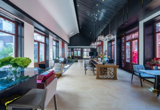 Fengqi Jiuting Hotel Zhonglou Street Store Hotel Overview