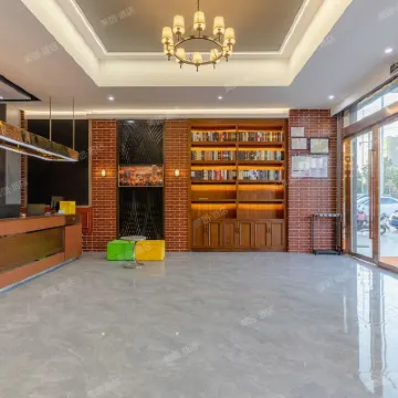 Victoria Hotel (Wangjiang Passenger Transport Center Leiyang Road) Hotels near Wangjiang Museum