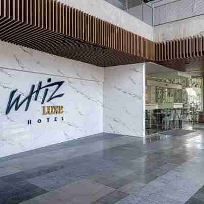 Whiz Luxe Hotel Spazio Surabaya Hotel Exterior