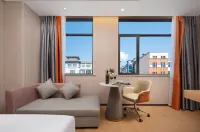Orange Boutique Hotel (RT-Mart, Lieshan Avenue, Suizhou)