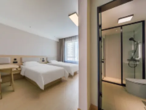 Hi Inn (Xinzhou Yuanping Central Times Plaza) Hôtels à : Yuanping