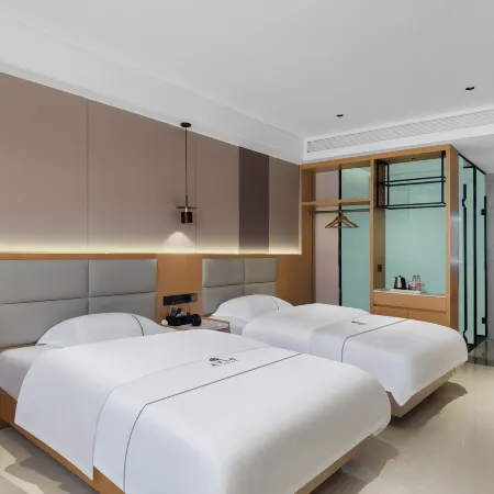 Nanyang Hotel (Zhenkang China-Myanmar Trade City Store)