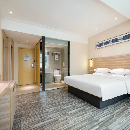 City Comfort Inn Hotel (Baise Xilin Times Square)