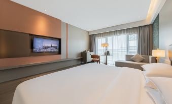 Huzhou Hongcheng Maison New Century Hotel