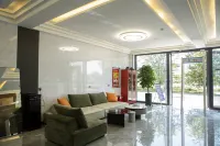 Zhaosu Ruiyue Hotel - 2-Star