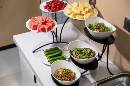 Yuzu Light Luxury Hotel (Zhengzhou Xinzheng International Airport Branch) Отели рядом с достопримечательностью «Zhengzhou Garden Expo»