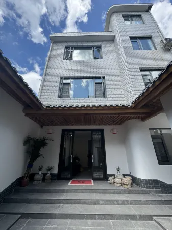 Changting Luming Mountain Resident Inn (Jichuan Store) Отели рядом с достопримечательностью «Tingzhou Confucian Temple»