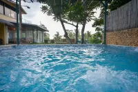 Ralph’s Place Boracay - 屋上プール