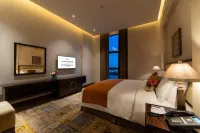 Warwick Al Khobar