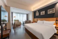 EZ Boomtel Yiyi Courtyard Hotel (Ningbo Old Bund Tianyi Square Store)