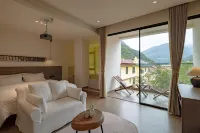 Stay on the mountains