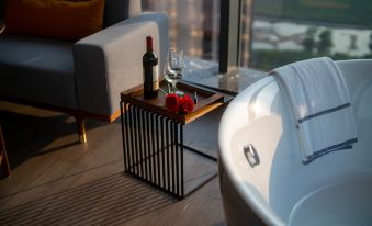 UrCove By Hyatt ShenZhen Bay Futian  Port