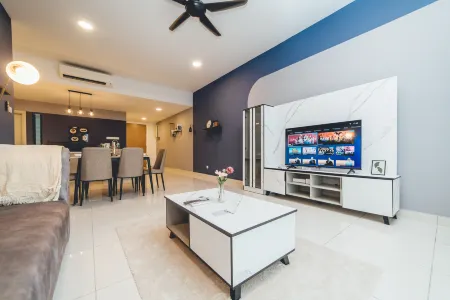 Mosaic Midvalley Oceanblue Nest 3BR w Bathtub Отели рядом с достопримечательностью «Figure Museum Johor»