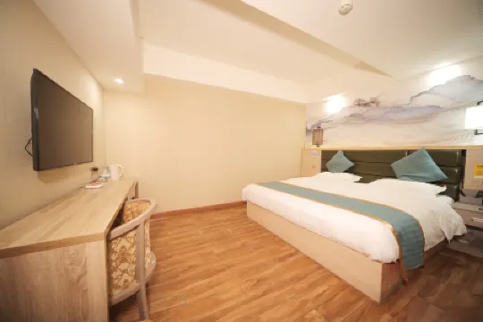 Suining River Language City Hotel