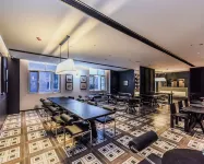 R ROYALSS HOTEL Hotel (Emei High-speed Railway Station Dafo Temple Tourist Area Branch) - Business