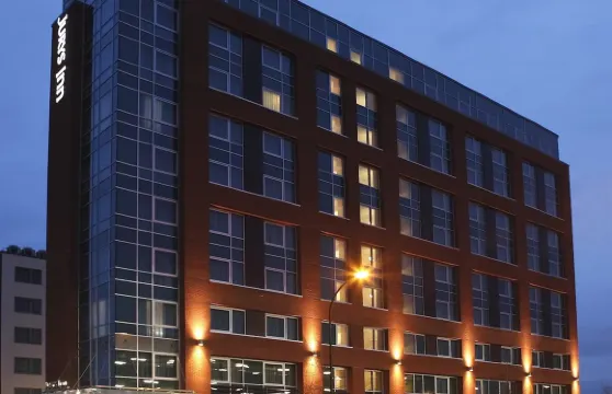 謝菲爾德萊昂納多酒店 - 原茱莉斯旅店