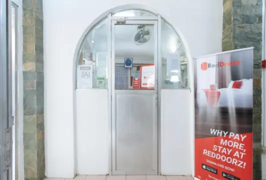 RedDoorz Plus @ Lagoon Resort Zambales Общественные зоны Photos