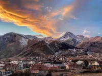 Alpine Lounge Boutique Hotel Hotels in Stepanzminda