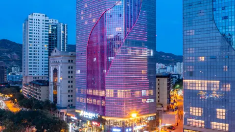 Xining Changjiang International Hotel in Синьинг