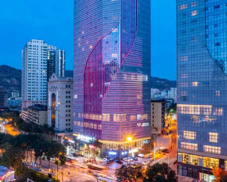 西寧長江国際ホテル（センター広場） 西寧のホテル