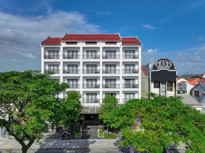 White Lotus Hotel Hoian