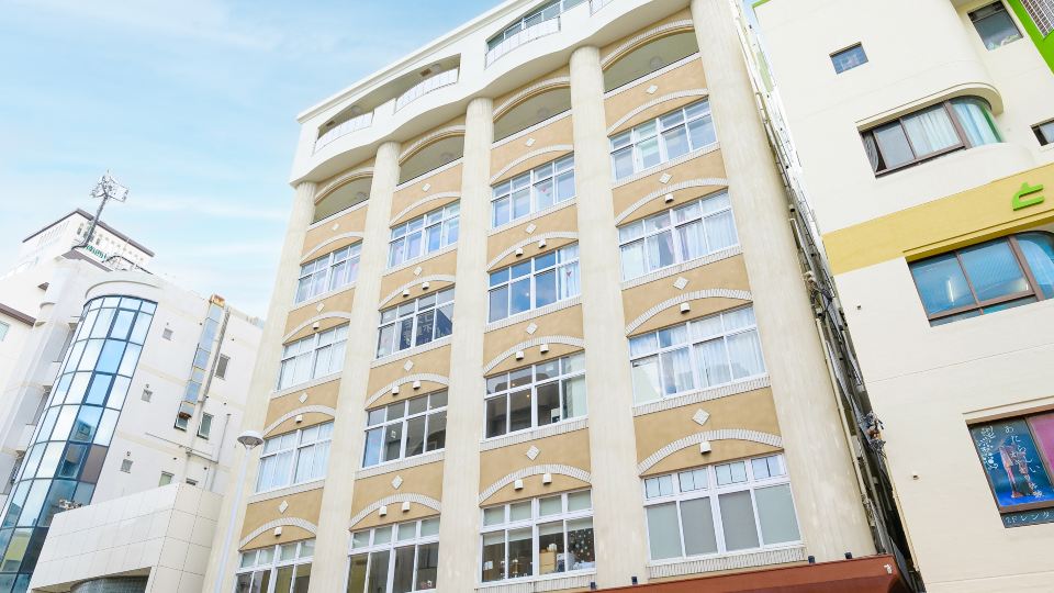 โรงแรม เดอะ คิวบ์ นาฮะ โคคุไซ สตรีท