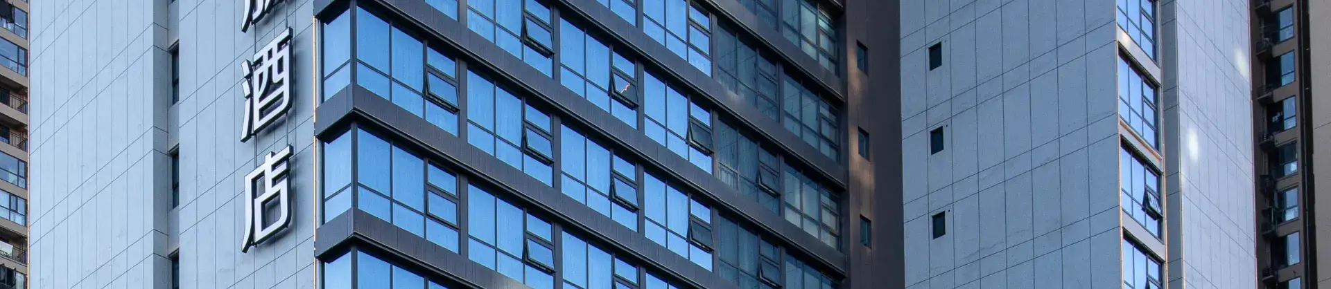 Four-Star Hotels