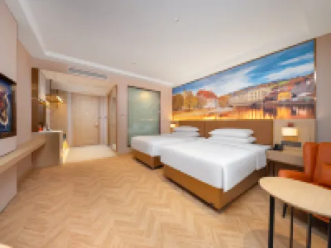 Vienna Classic Hotel (Hohhot Saihan Wanda Plaza Branch) Hotel di 