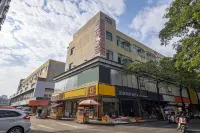 Hongxin Huanpeng Hotel (Pinghu Shuangyong Street Subway Station Branch) Hotels near Pinghu Railway Station