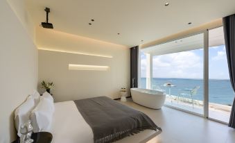 Heart&Island Island Mood · Lake View Homestay