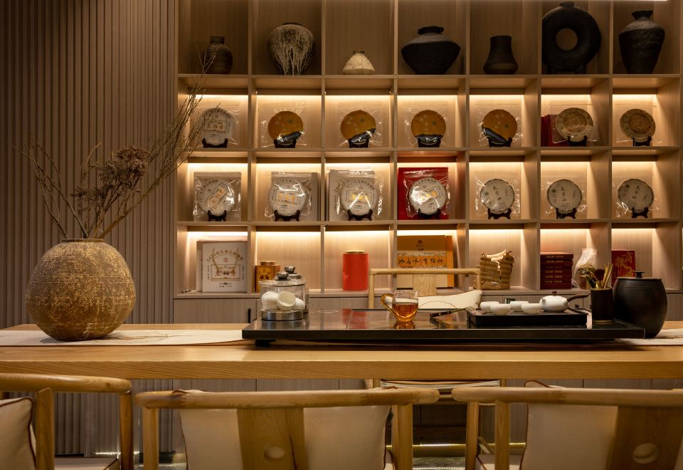 루밍 윤주 호텔 로비