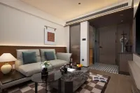 Orange Hotel (Fuyang Yingshang North Road Long distance Bus Station)
