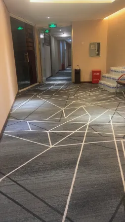 Luodian HSBC Business Hotel